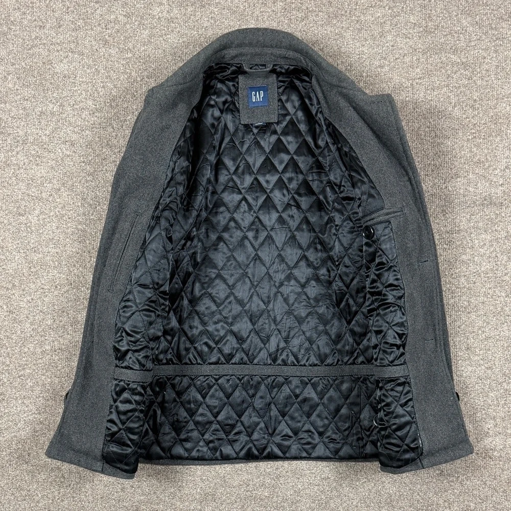 Gap Grey Wool Blend Single Breasted Short Overcoat Mens Small Preppy Quilt Lined